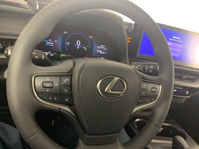 2025 Lexus UX 