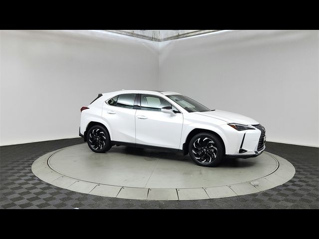 2025 Lexus UX UX 300h Premium