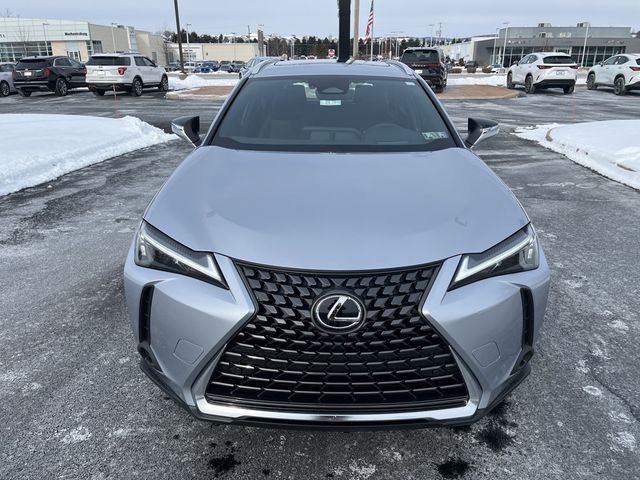 2025 Lexus UX 