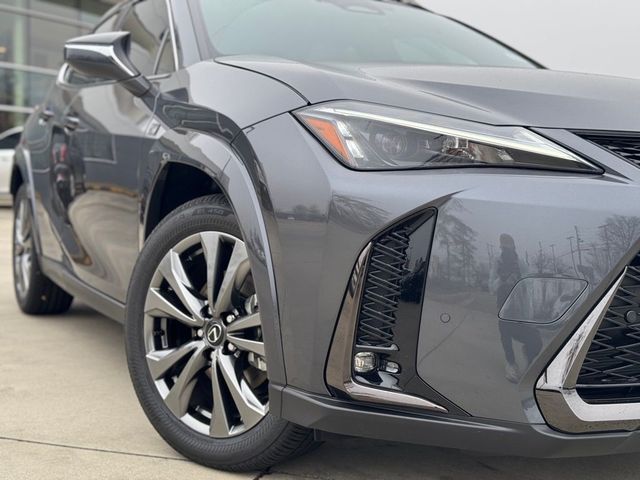 2025 Lexus UX 