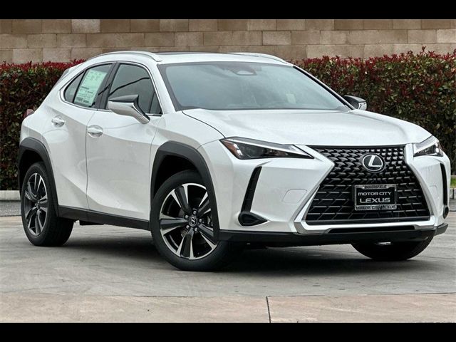 2025 Lexus UX 