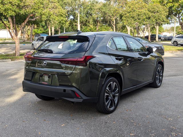 2025 Lexus UX UX 300h Premium