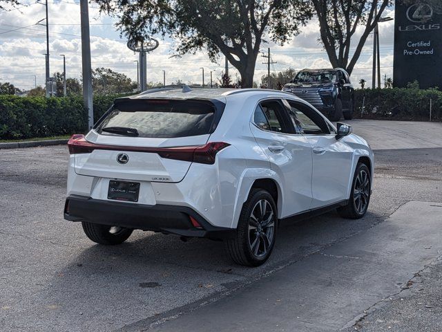 2025 Lexus UX UX 300h Premium