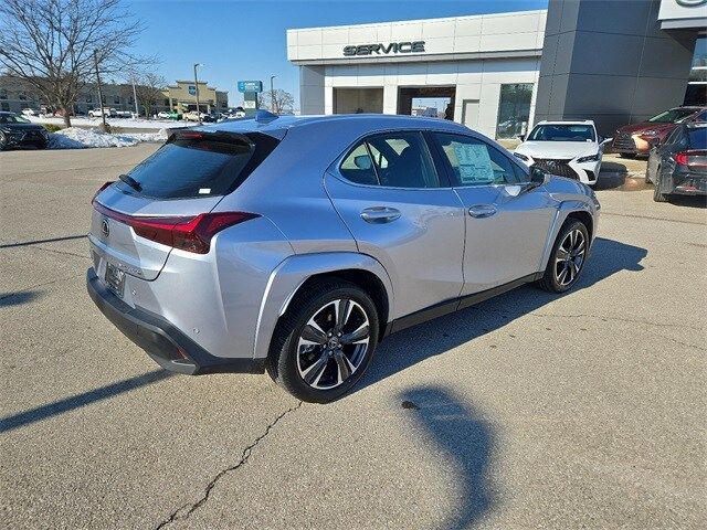 2025 Lexus UX UX 300h Premium