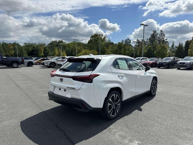 2025 Lexus UX UX 300h Premium