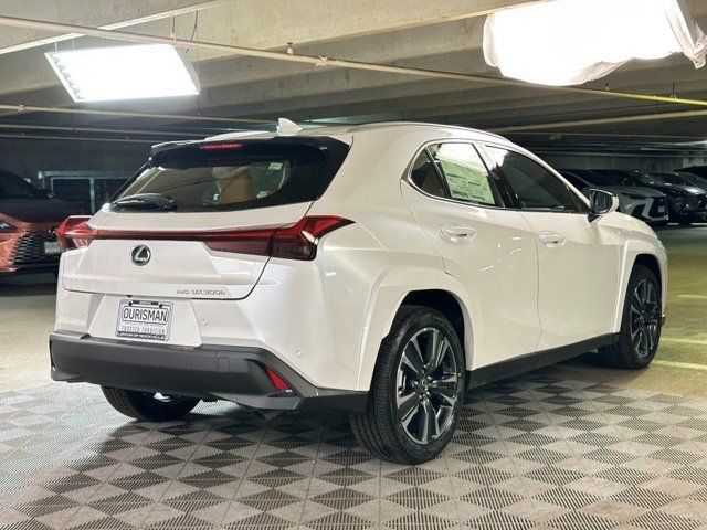 2025 Lexus UX UX 300h Premium