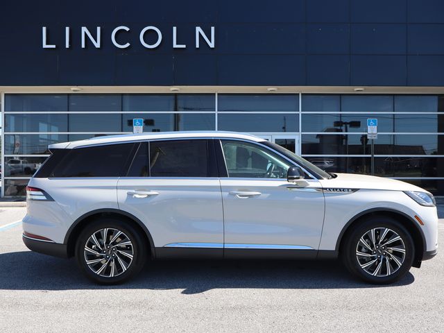 2025 Lincoln Aviator Premiere