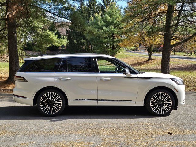 2025 Lincoln Aviator Black Label