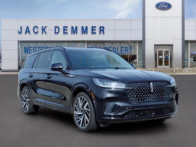 2025 Lincoln Aviator Black Label