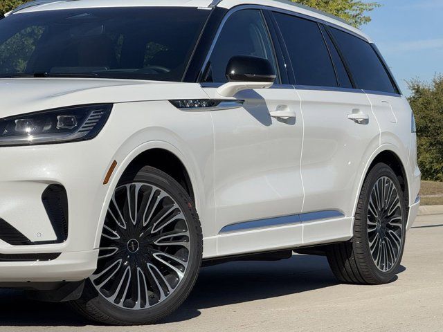 2025 Lincoln Aviator Black Label