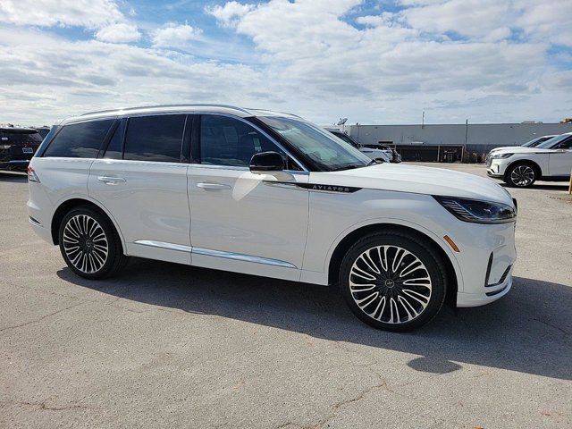 2025 Lincoln Aviator Black Label