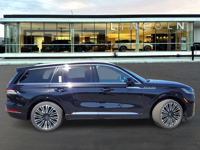 2025 Lincoln Aviator Black Label
