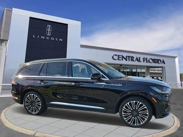 2025 Lincoln Aviator Black Label