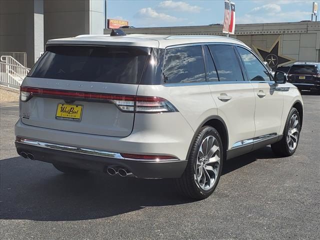 2025 Lincoln Aviator Premiere