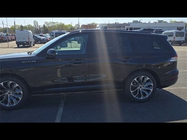 2025 Lincoln Aviator Premiere