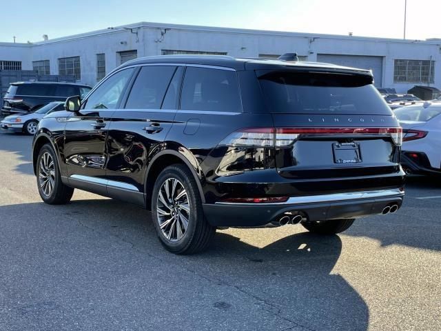 2025 Lincoln Aviator Premiere