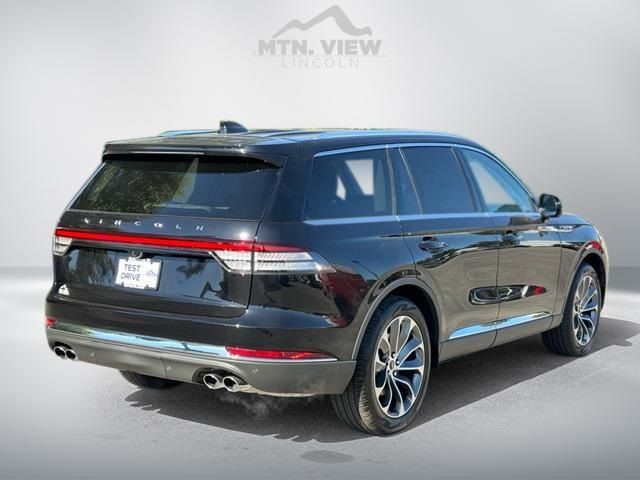 2025 Lincoln Aviator Reserve