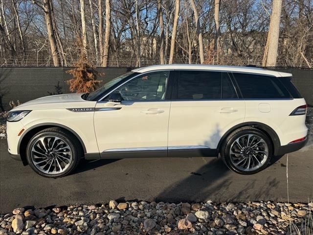 2025 Lincoln Aviator Reserve