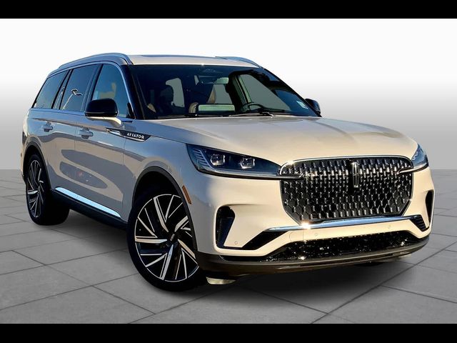 2025 Lincoln Aviator Reserve