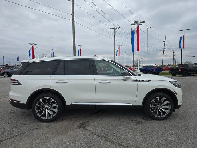 2025 Lincoln Aviator Reserve