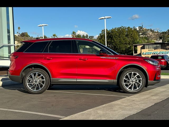 2025 Lincoln Corsair Premiere