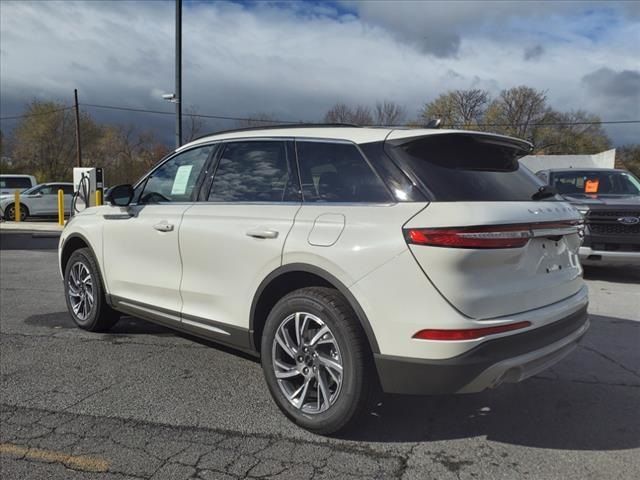 2025 Lincoln Corsair Premiere