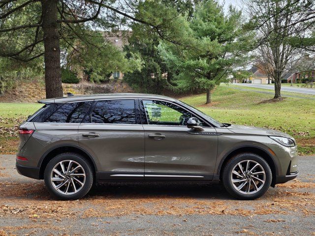 2025 Lincoln Corsair Premiere