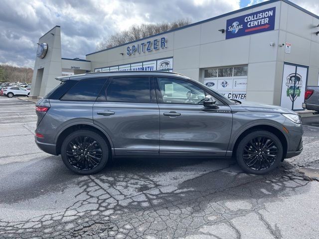 2025 Lincoln Corsair Reserve