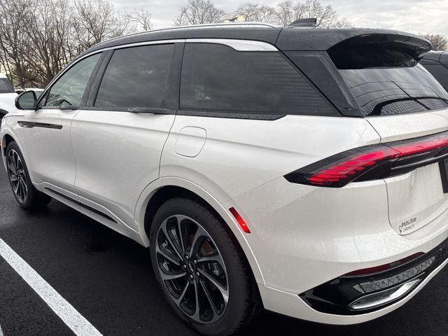 2025 Lincoln Nautilus Black Label