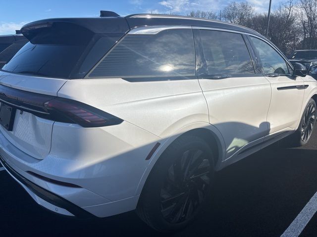 2025 Lincoln Nautilus Black Label