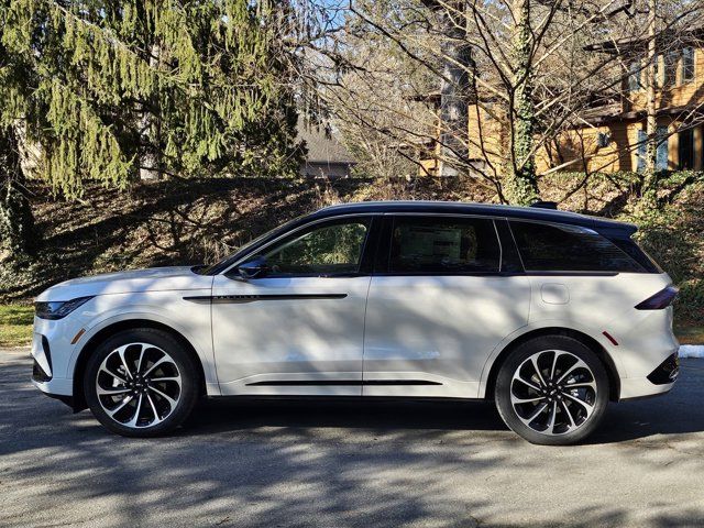 2025 Lincoln Nautilus Black Label