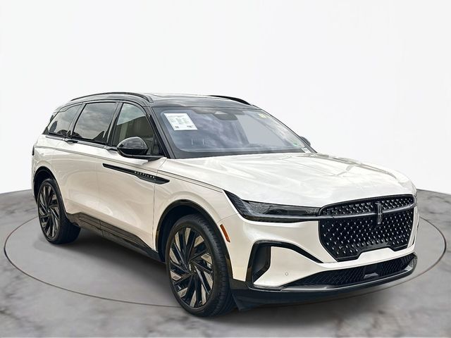 2025 Lincoln Nautilus Reserve