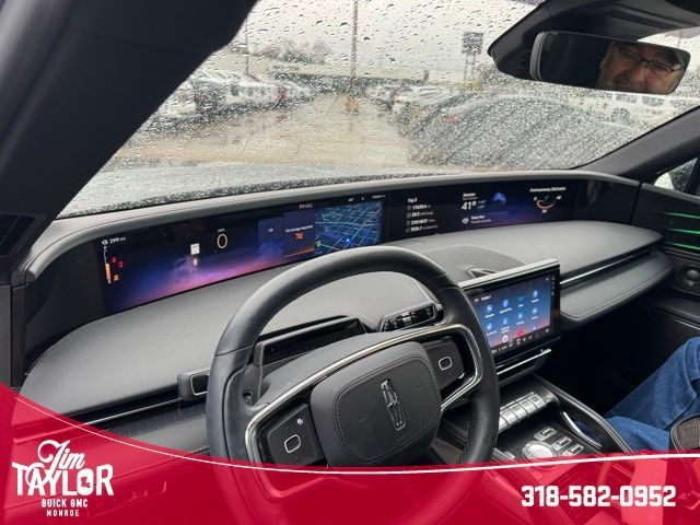 2025 Lincoln Nautilus Reserve