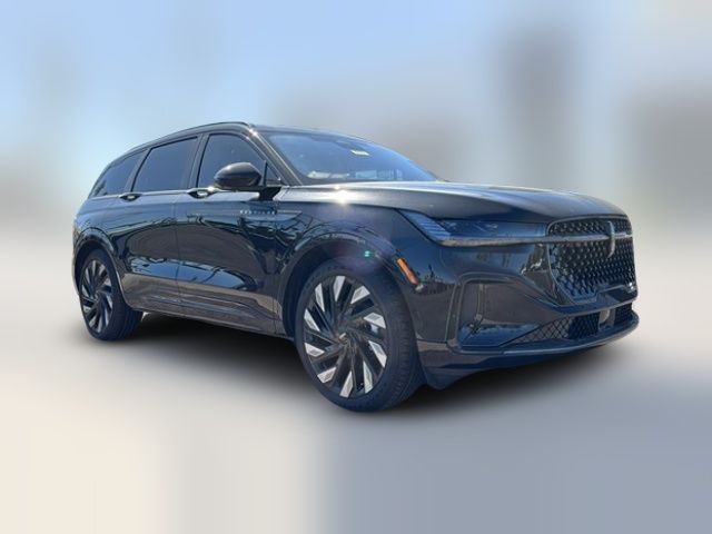 2025 Lincoln Nautilus Reserve