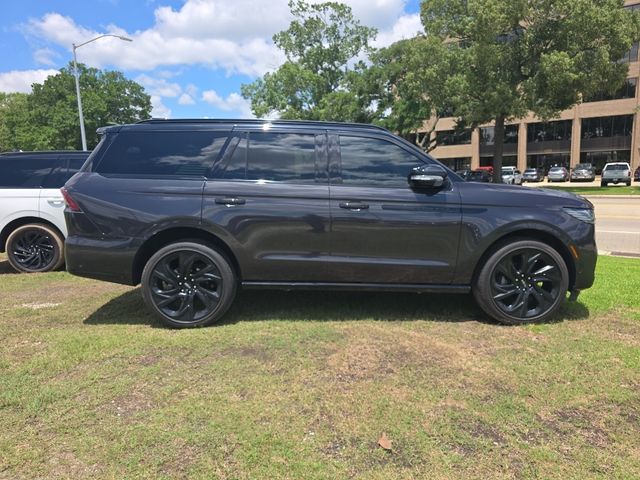 2025 Lincoln Navigator Black Label