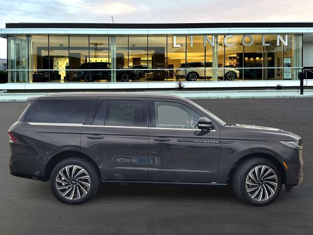 2025 Lincoln Navigator Black Label