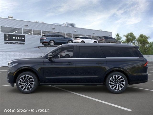 2025 Lincoln Navigator L Black Label