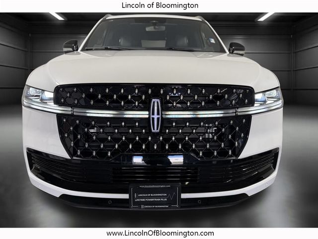 2025 Lincoln Navigator L Black Label