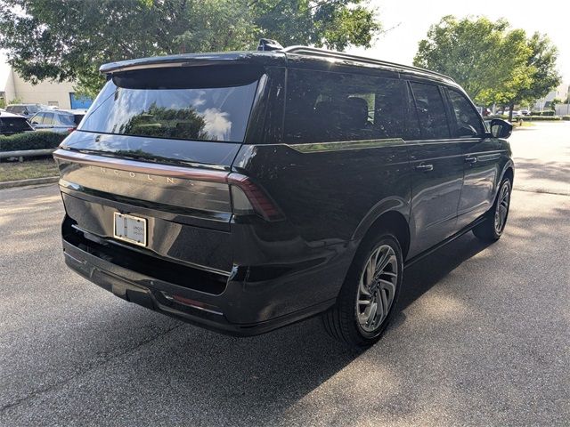 2025 Lincoln Navigator L Reserve
