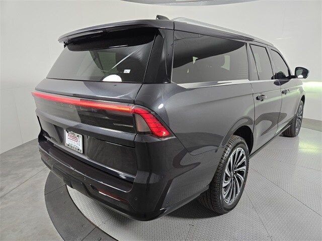 2025 Lincoln Navigator L Black Label