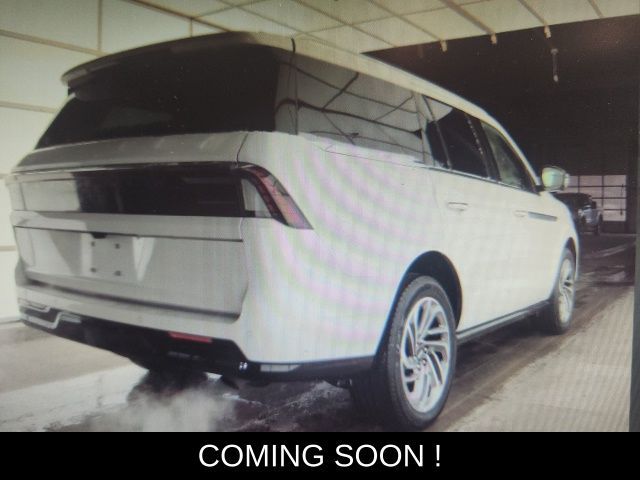 2025 Lincoln Navigator Reserve