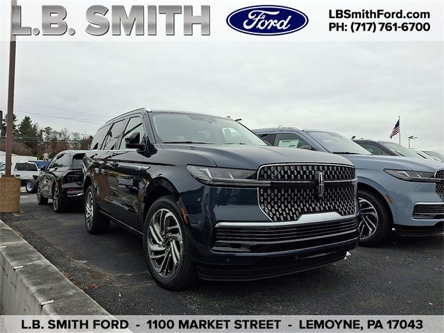 2025 Lincoln Navigator Reserve