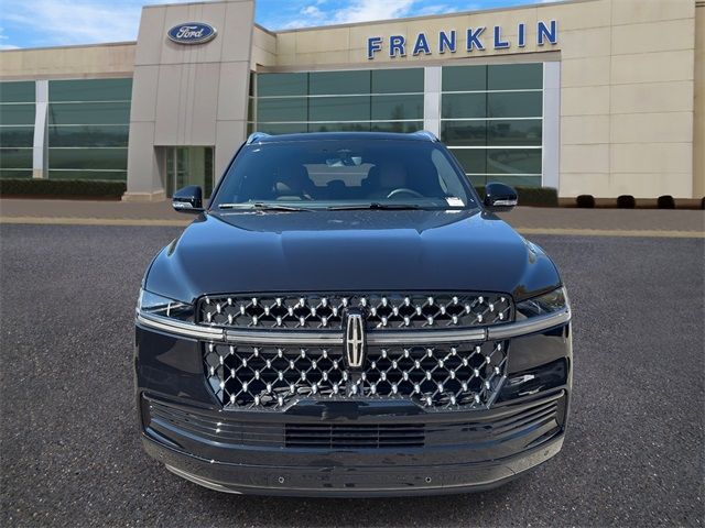 2025 Lincoln Navigator L Black Label