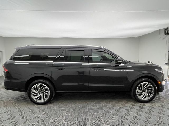 2025 Lincoln Navigator L Reserve
