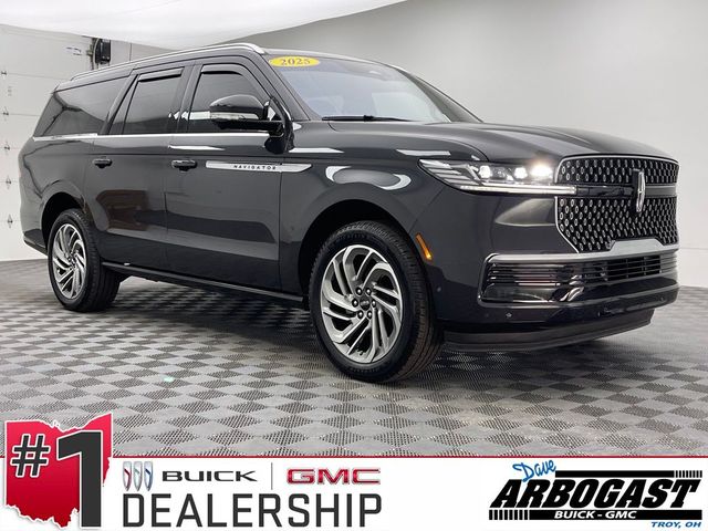 2025 Lincoln Navigator L Reserve