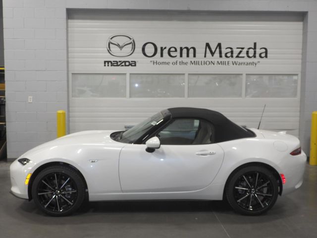 2025 Mazda MX-5 Miata Grand Touring