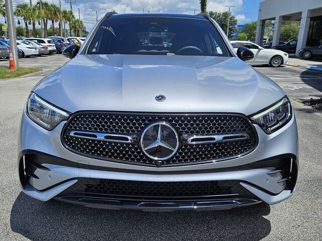 2025 Mercedes-Benz GLC 350e