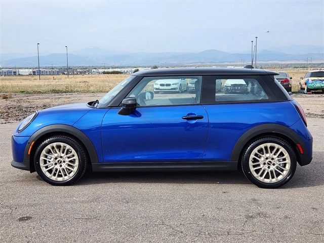 2025 MINI Cooper Hardtop Base