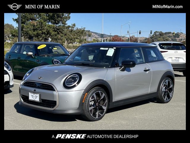 2025 MINI Cooper Hardtop Base