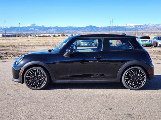 2025 MINI Cooper Hardtop Base